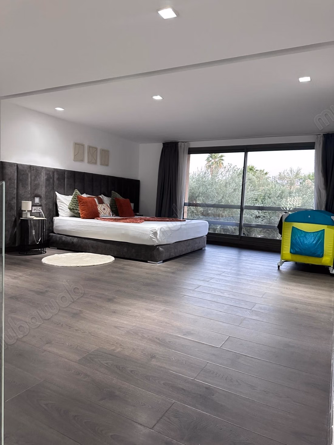 Loft de 175 m2 piscines, terasse & jacuzzi