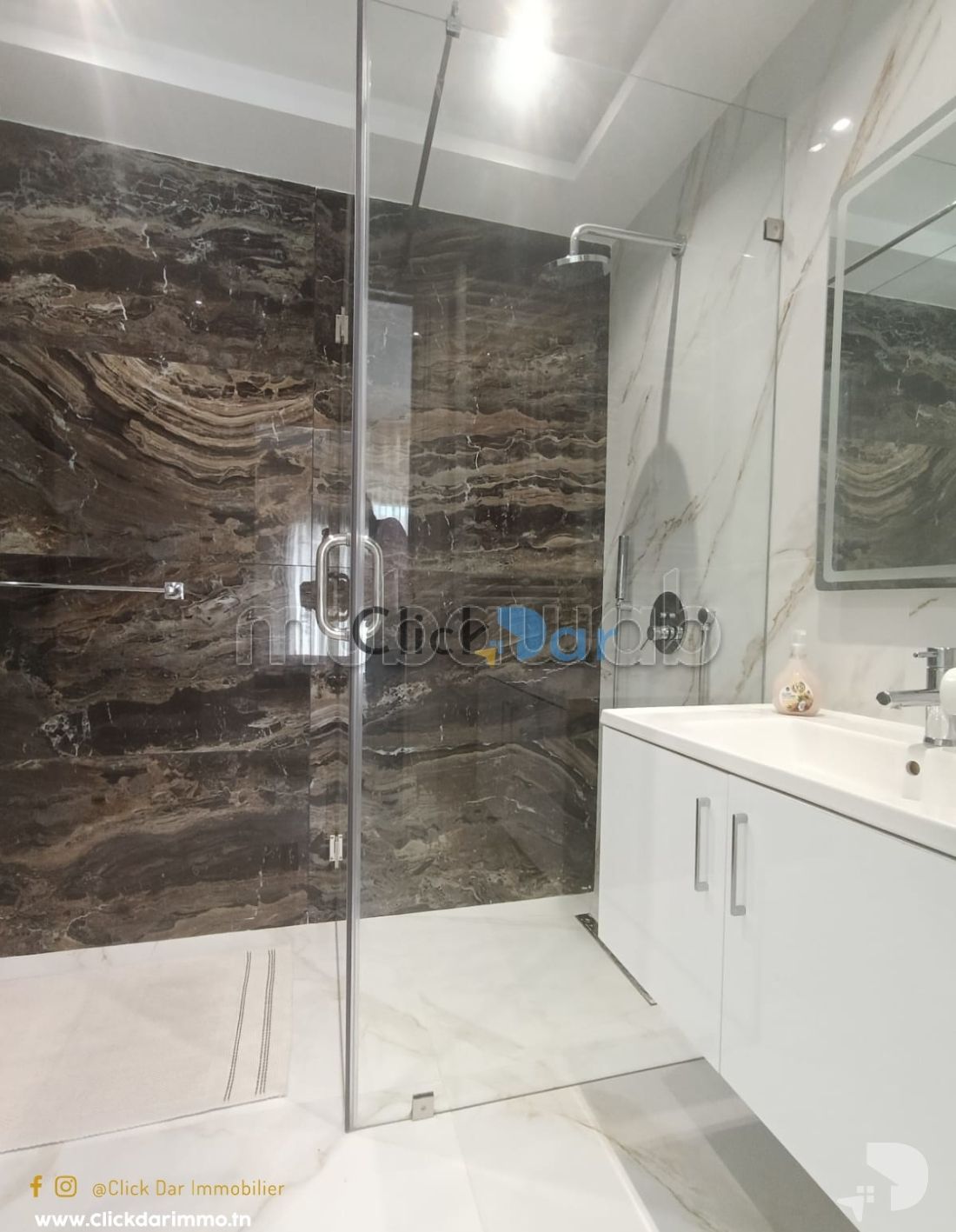 RDC S3 avec jardin location annuelle