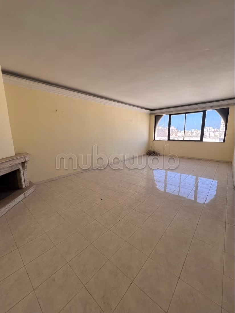 Appartement traversant lumineux au dernier étage — 5