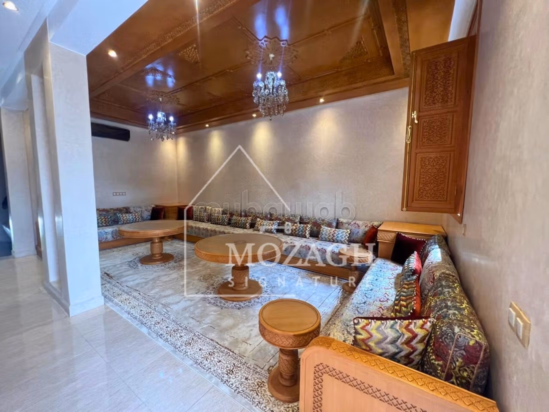 Magnifique villa 400 m² avec piscine privée Targa