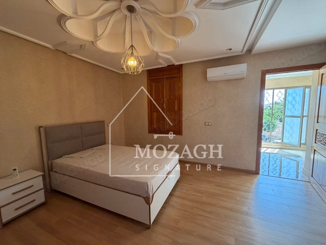 Magnifique villa 400 m² avec piscine privée Targa