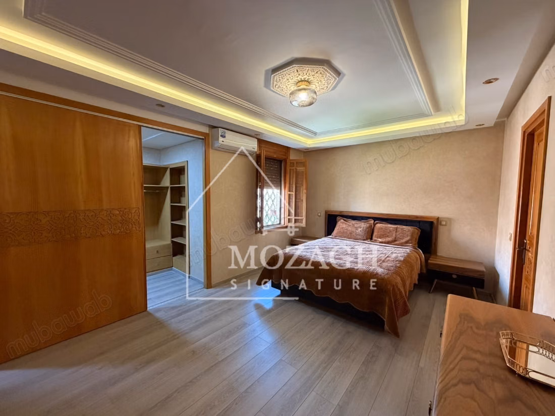 Magnifique villa 400 m² avec piscine privée Targa