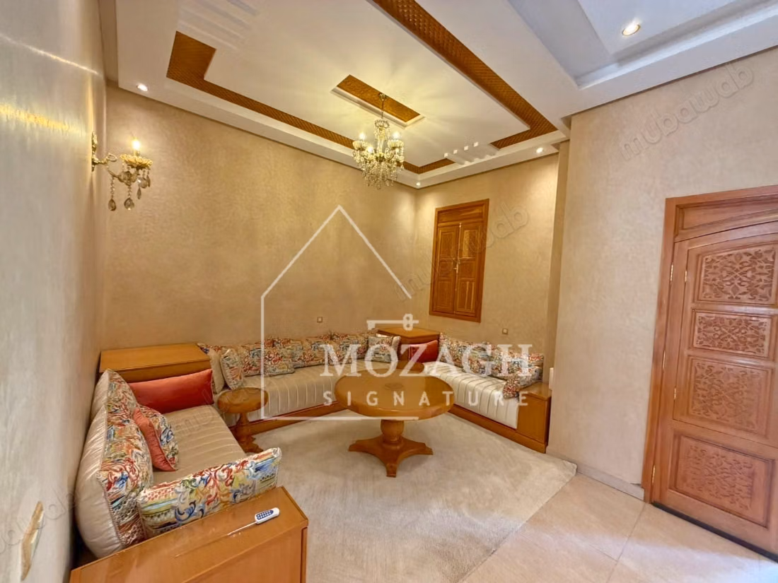 Magnifique villa 400 m² avec piscine privée Targa