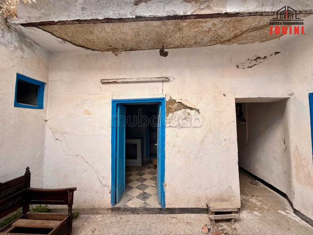 Maison 91 m² à Bab Lakhouas