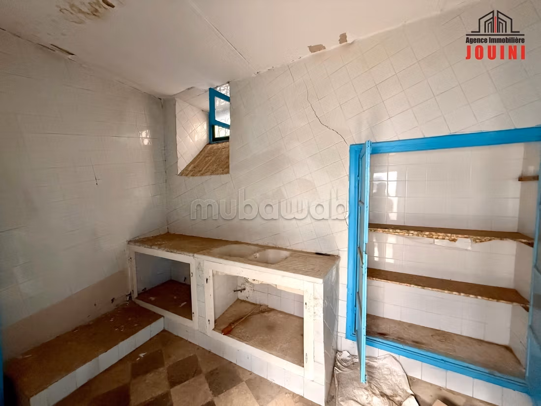 Maison 91 m² à Bab Lakhouas