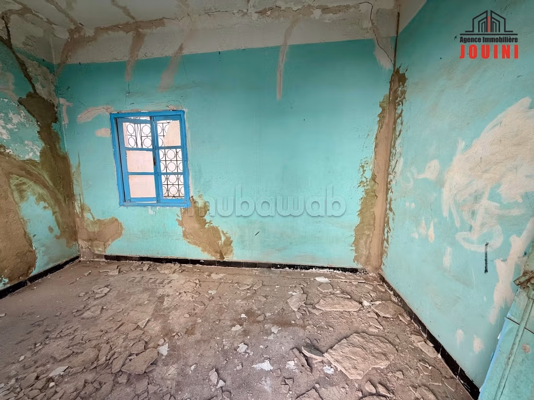 Maison 91 m² à Bab Lakhouas