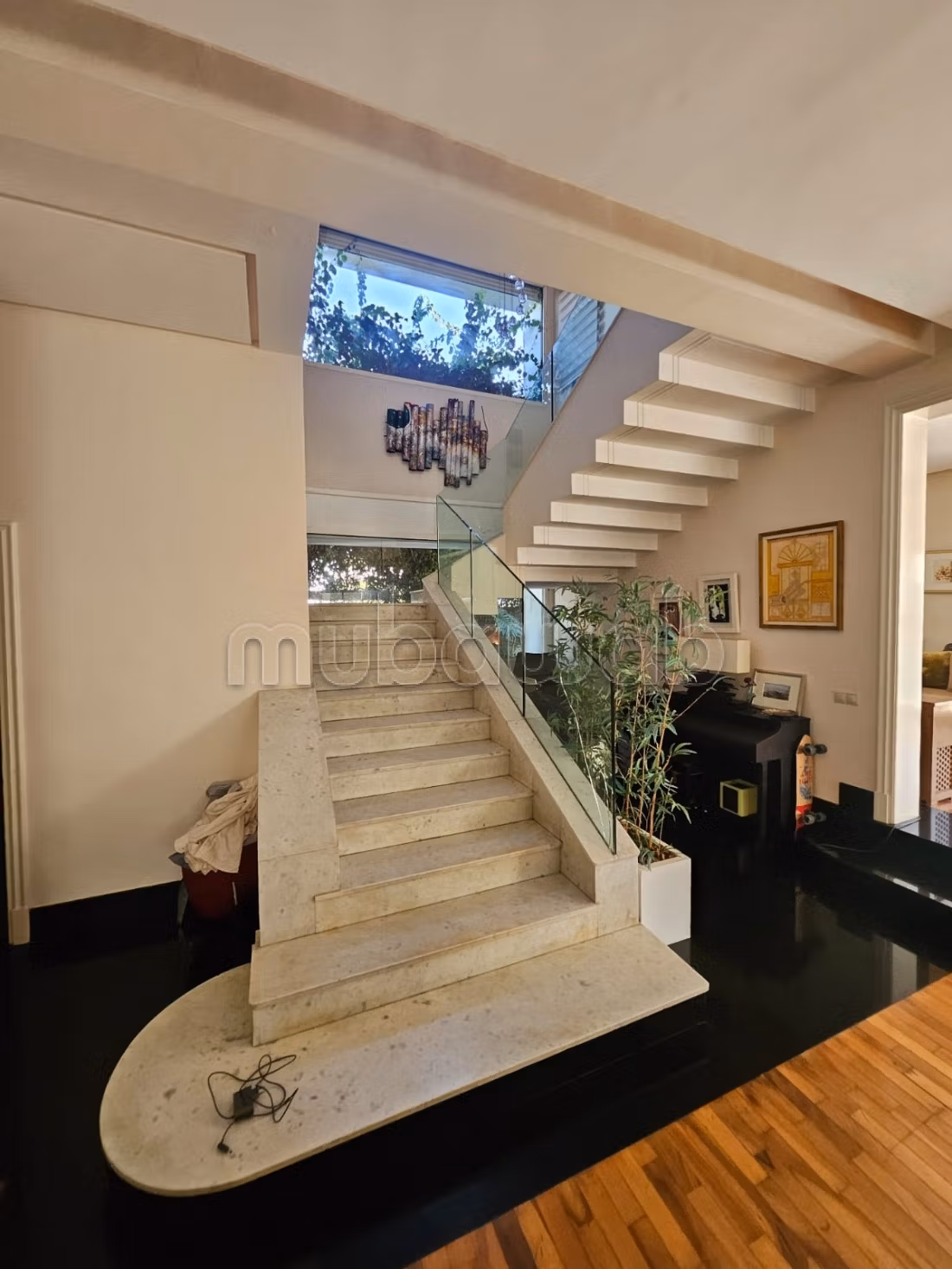 Très Belle villa Contemporaine à vendre VAL D'ANFA