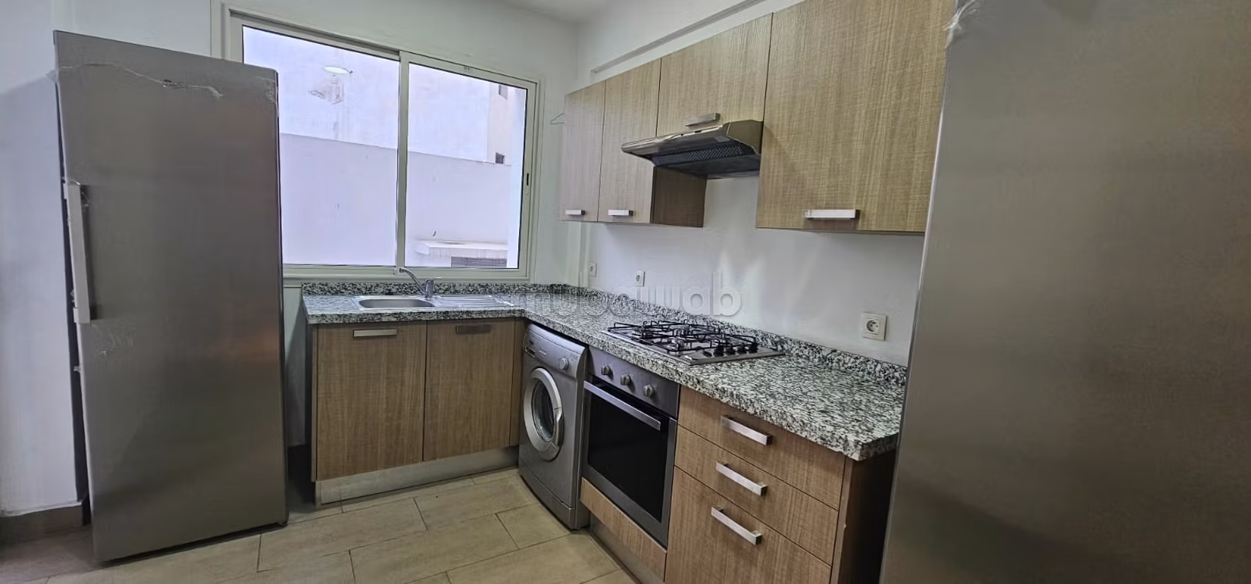 Coquet appartement à vendre 120 m² 
Ibn Tachefine — 2