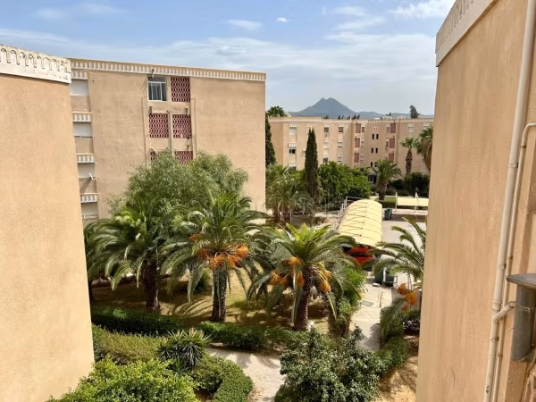 Appartement a vendre s3 à cité olympique 
Radess