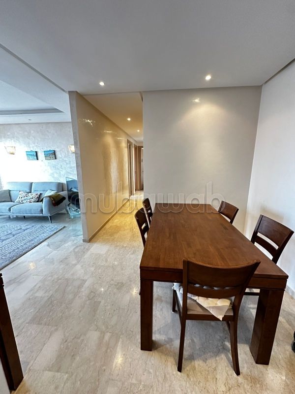 Affitto di un bellissimo appartamento a Riyad. 3 locali spaziosi. Ammobiliato