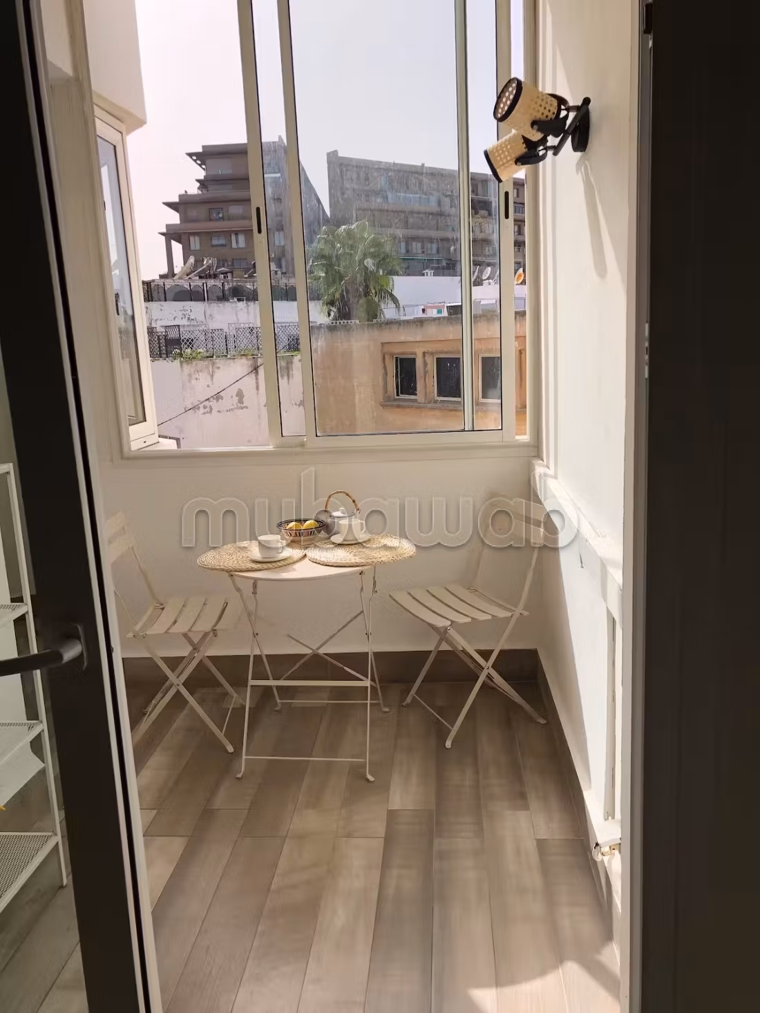 Appartement lumineux et entièrement meublé