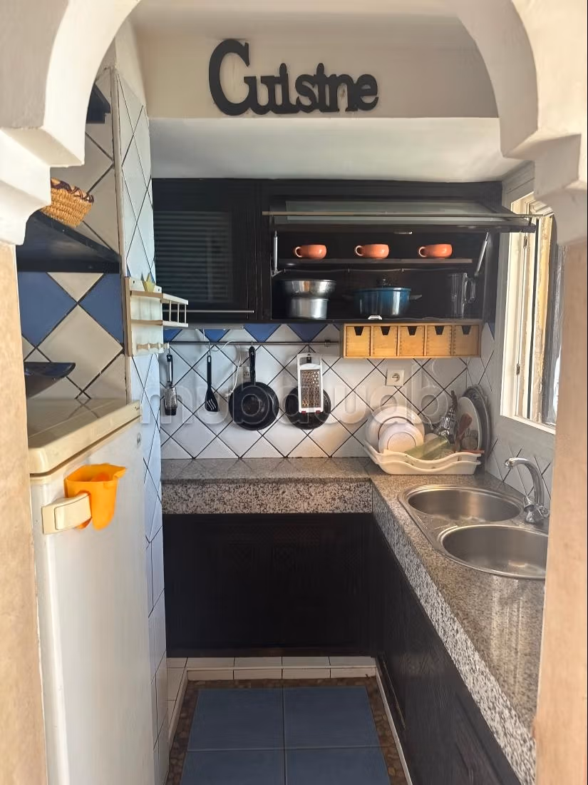 Nu te huur: appartementen. 1 Kamer. Groot terras