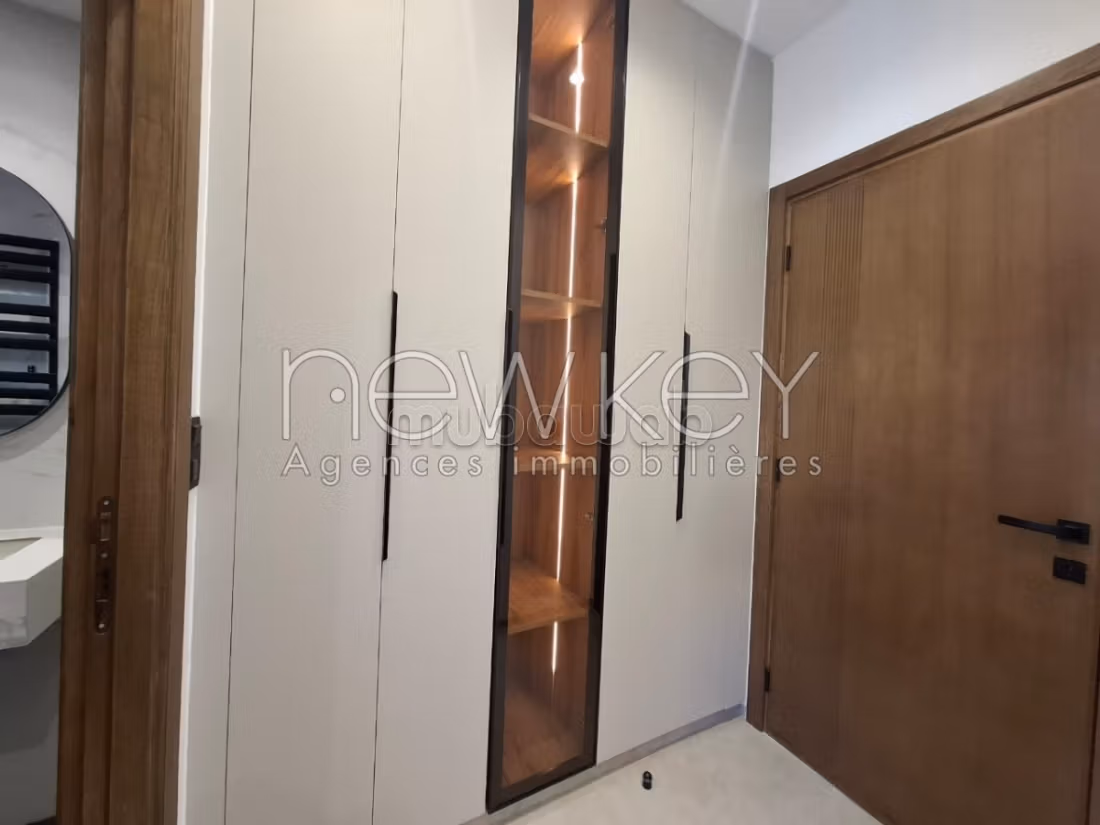 Appartement S2 avec jardin à La Soukra