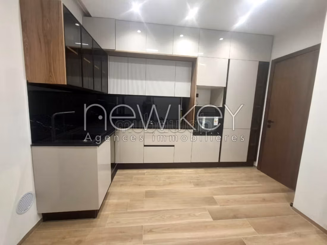 Appartement S2 avec jardin à La Soukra