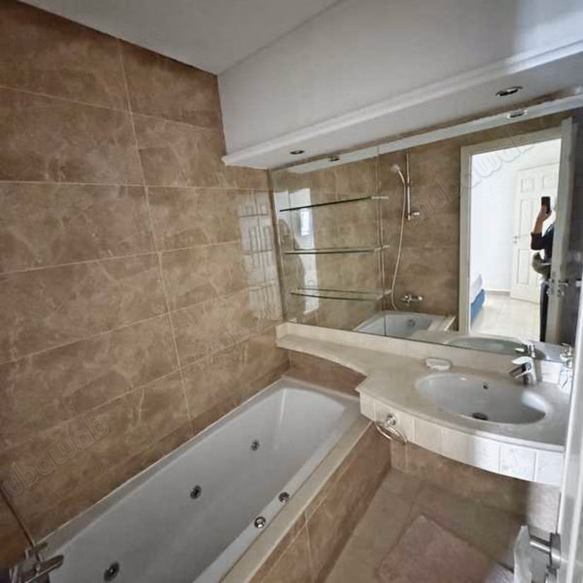 Appartement à Louer de 87.0 m² à Casablanca, Gauthier