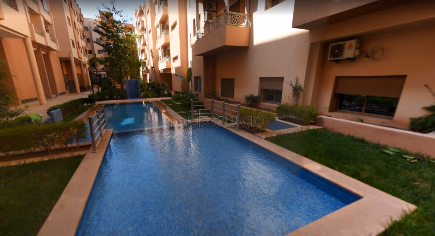Luxueux Appartement avec Piscine contact sur watsa — 2