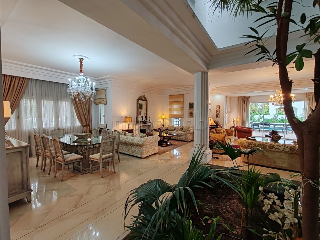 A vendre une villa à manar 1