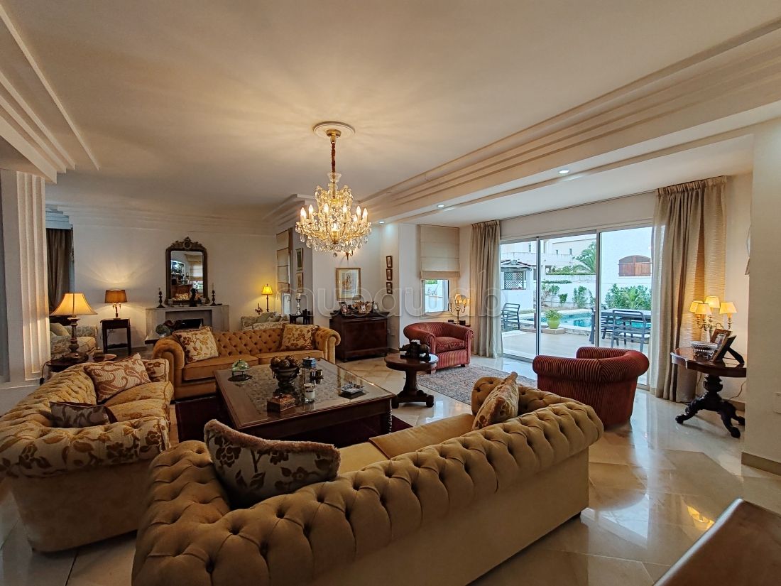 A vendre une villa à manar 1