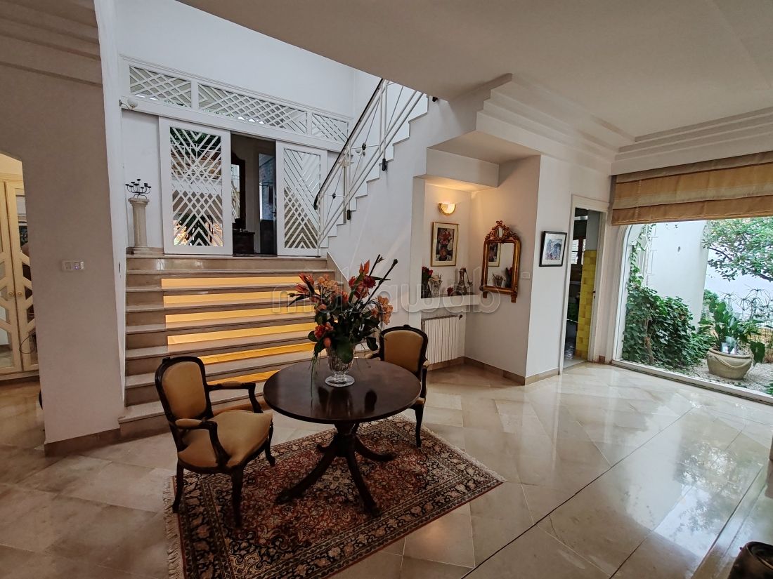 A vendre une villa à manar 1