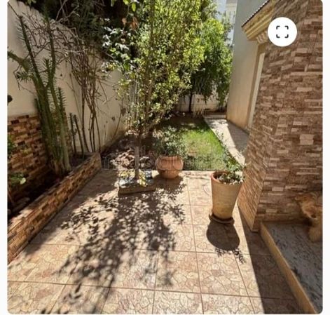 Duplex avec jardin la Soukra