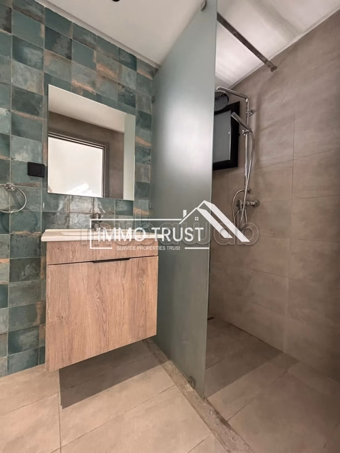 Appartement S1 avec terrasse à La Soukra