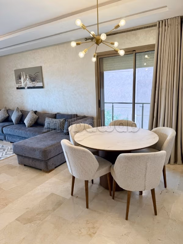 Bonito piso en venta en Agdal. Dimensión 76 m². Mobiliario