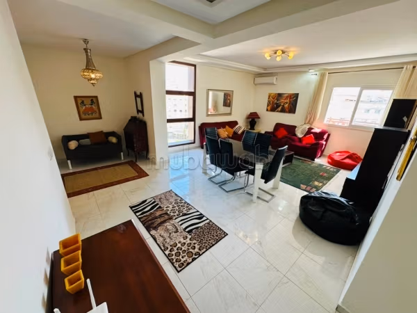 Lovely apartment for rent in Du Golf. 4 comfortable rooms. Furnishings