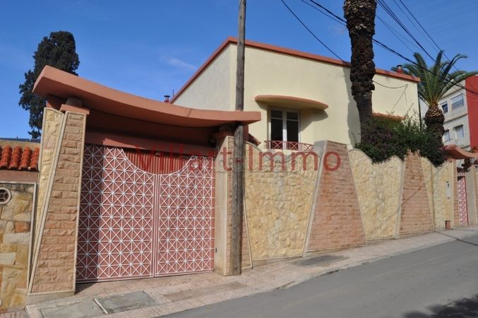 Villa indépendante, quartier Charf