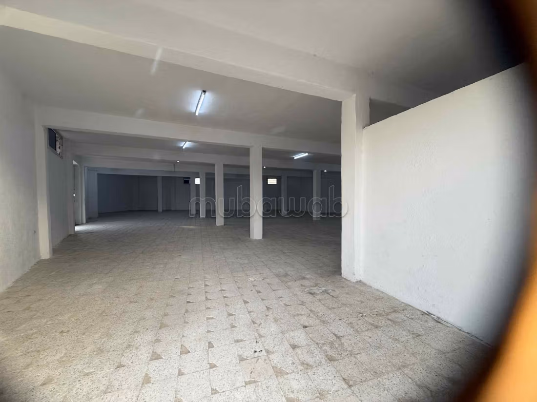 Local commercial a vendre
