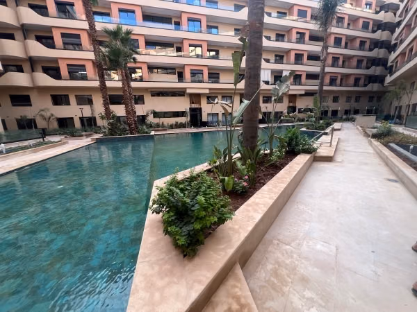 High quality house for sale in Route de Tahanaout. 5 large rooms. Gardeners, Large terrace