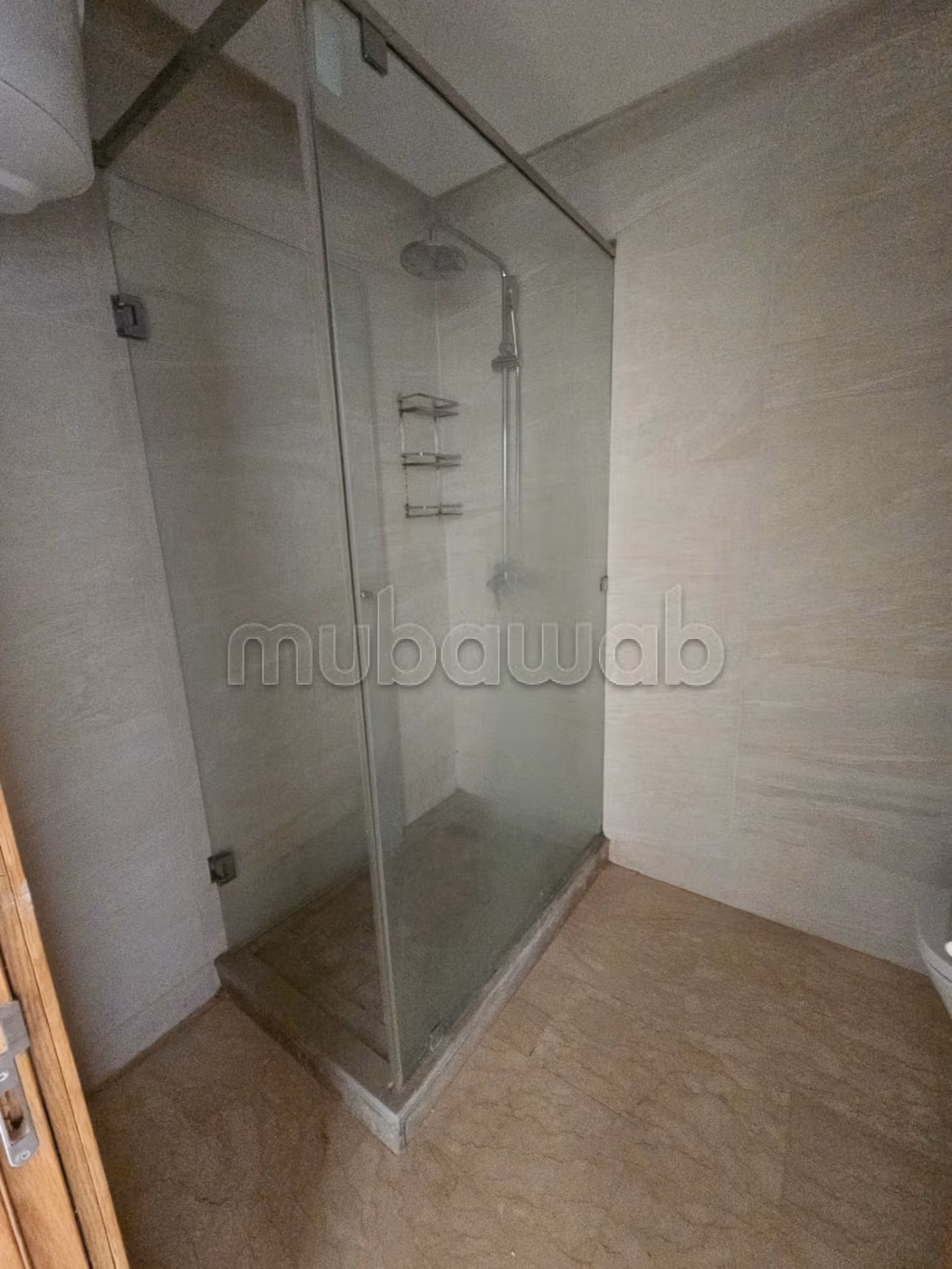Studio vide au quartiers princesses sokrate