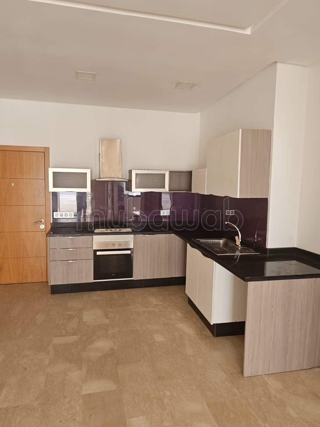 Studio vide au quartiers princesses sokrate