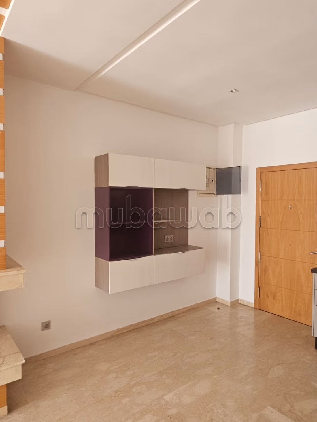 Studio vide au quartiers princesses sokrate