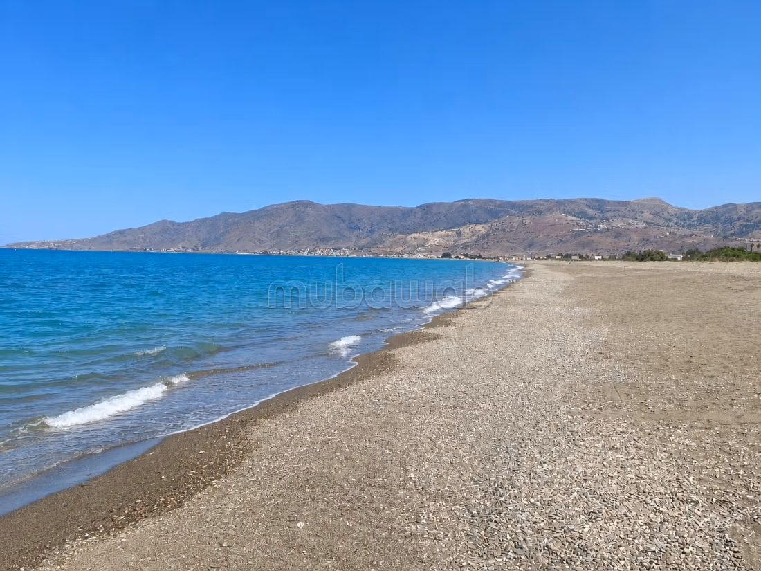 Registered land of 28,000 m² in Nkou
