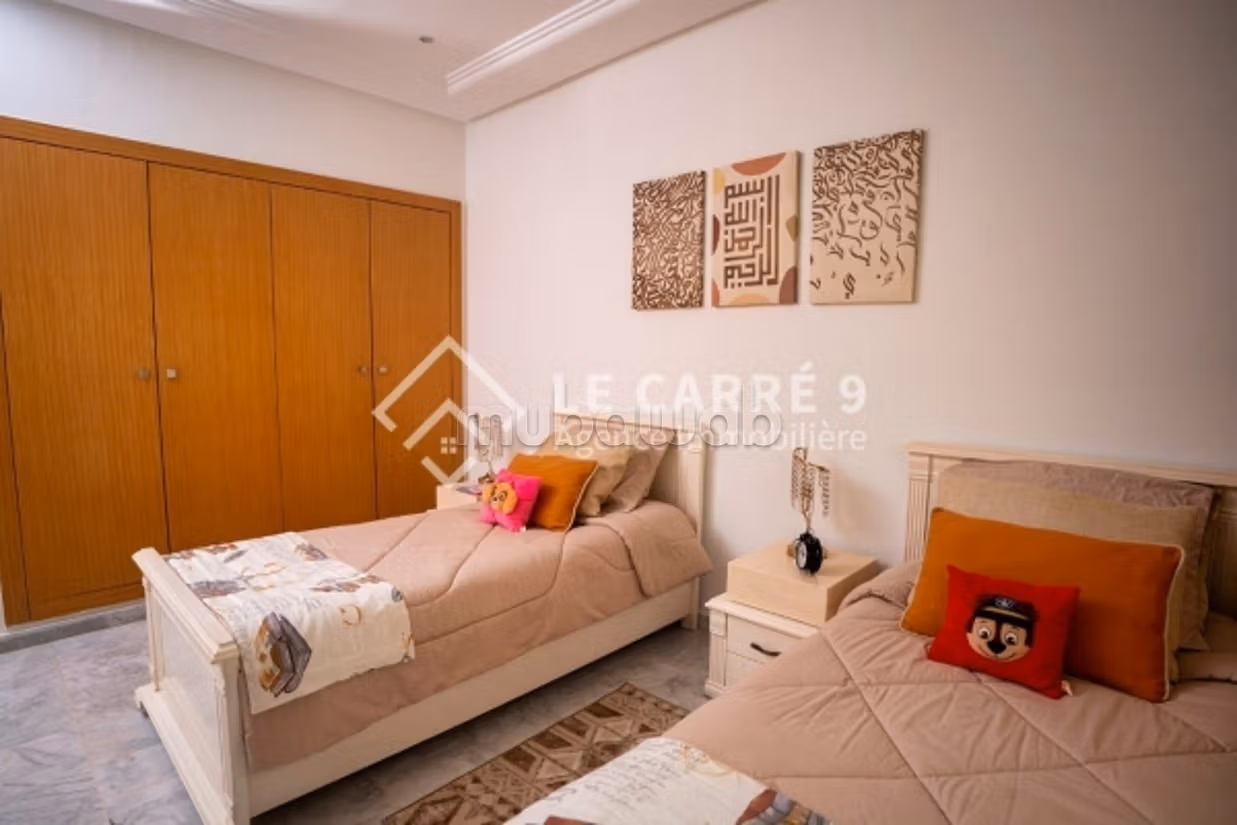 A louer un duplex S4 meublé au lac 2