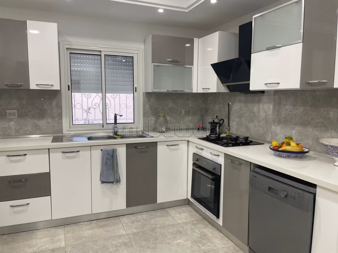 Vente villa de luxe à Hammamet Nord. 4 belles chambres. Meublé