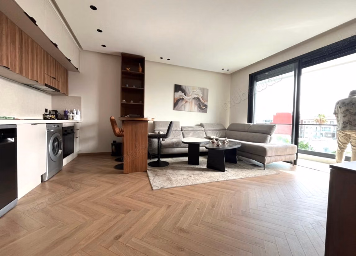 Grand studio neuf Palmier
