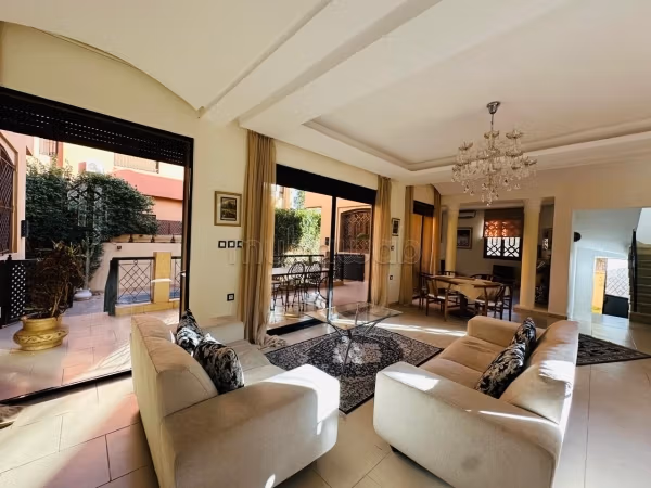 Beautiful villa for rent in Hay Targa. Surface area 450 m². Furnished