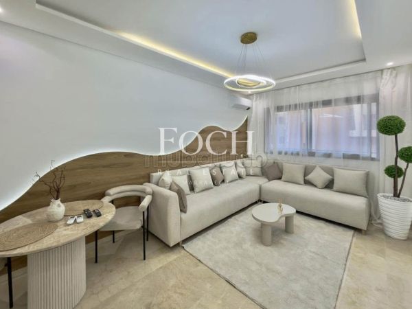 Neuf, Moderne, sous location