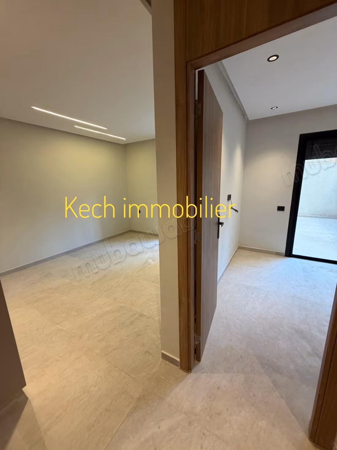 Joli appartement 1 chambre vide neuf à Gueliz