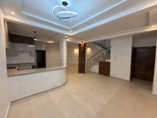 Affitto di uno splendido appartamento a Route Casablanca. 2 locali. Ammobiliato