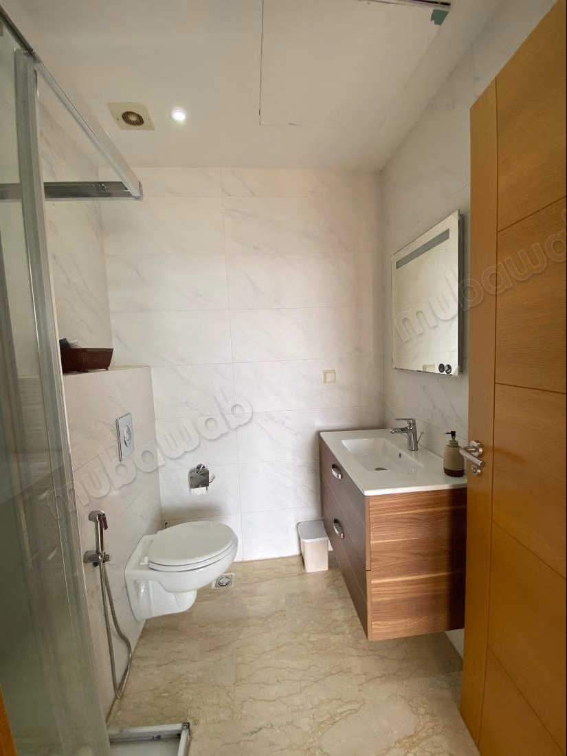 Rent an apartment in Hay Massira. 3 lovely rooms. Dressing room