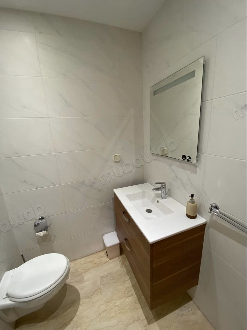 Rent an apartment in Hay Massira. 3 lovely rooms. Dressing room