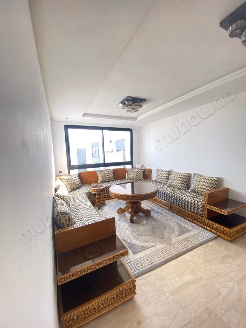 Rent an apartment in Hay Massira. 3 lovely rooms. Dressing room