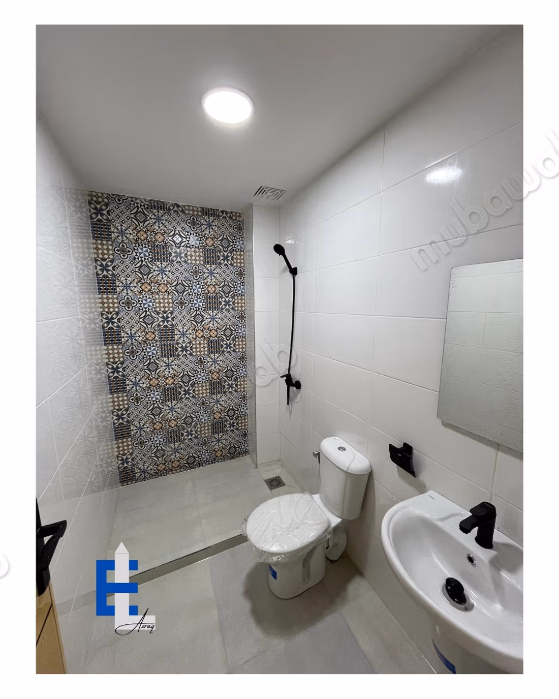 3 Appartement à vendre au 2 éme étage 
rue Essanaoubar