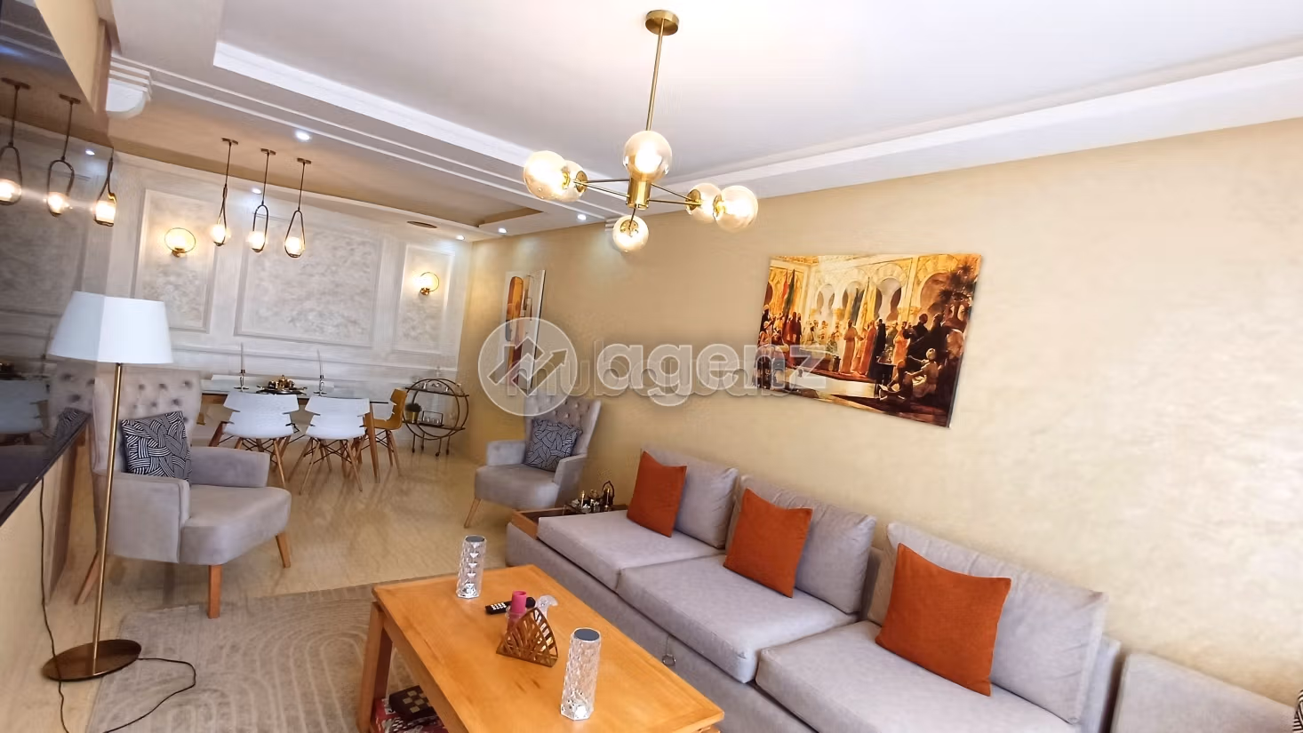 Busca pisos en venta en Victoria. 2 hermosas habitaciones. Parking y ascensor