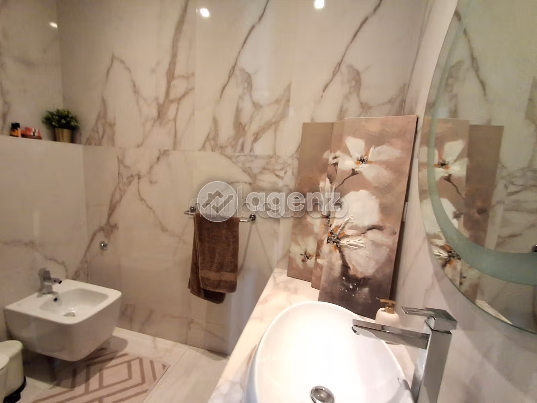 Appartement 196 m² à Victoria — 19