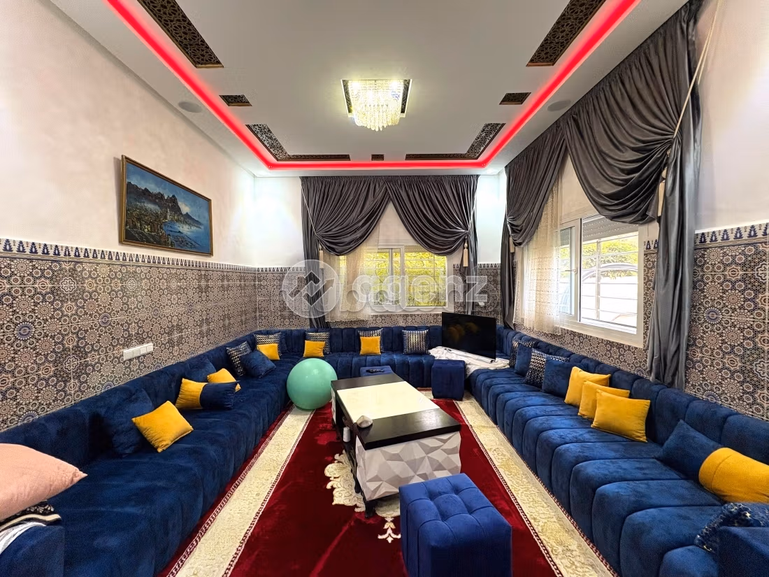 Magnificent villa for sale. 4 lovely rooms. Central heating