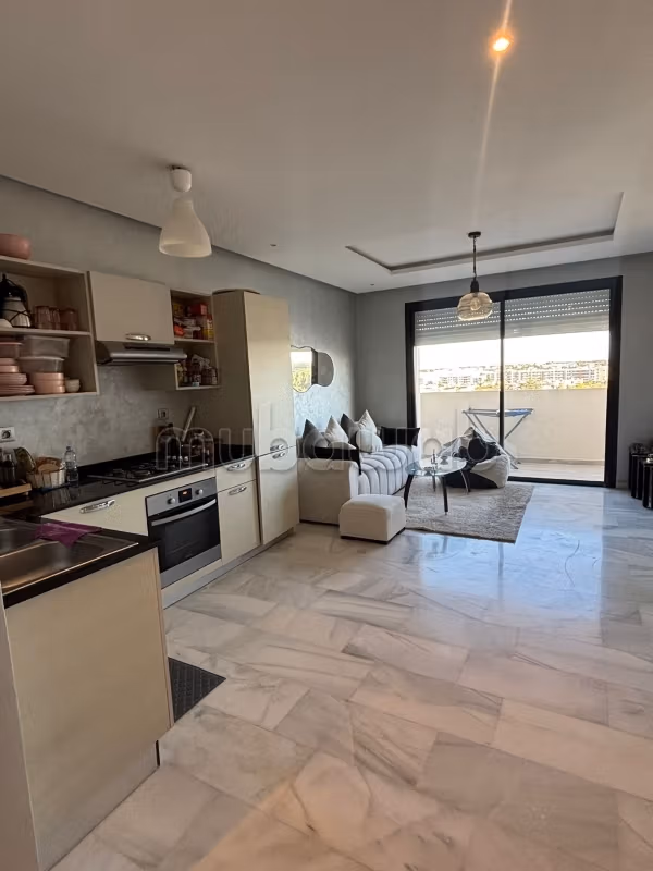 Splendido appartamento in affitto a Riyad. 1 bella camera da letto. Arredato
