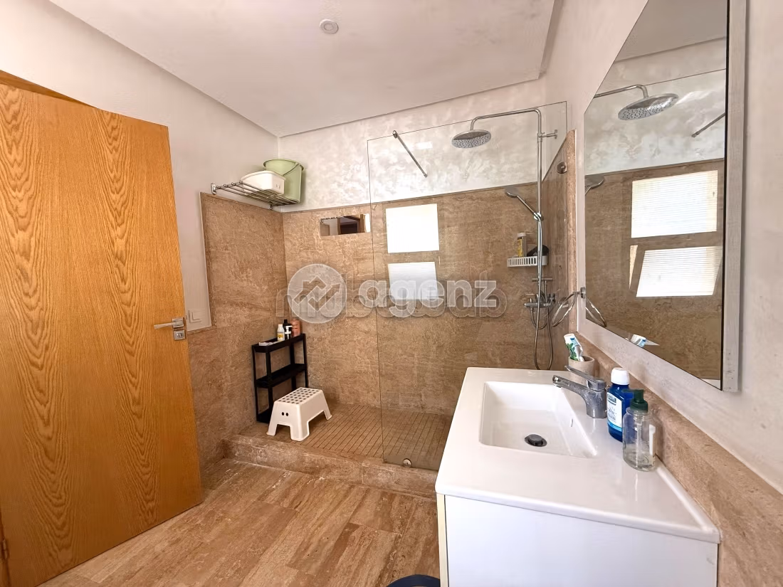 Appartement 156 m² à Victoria — 18